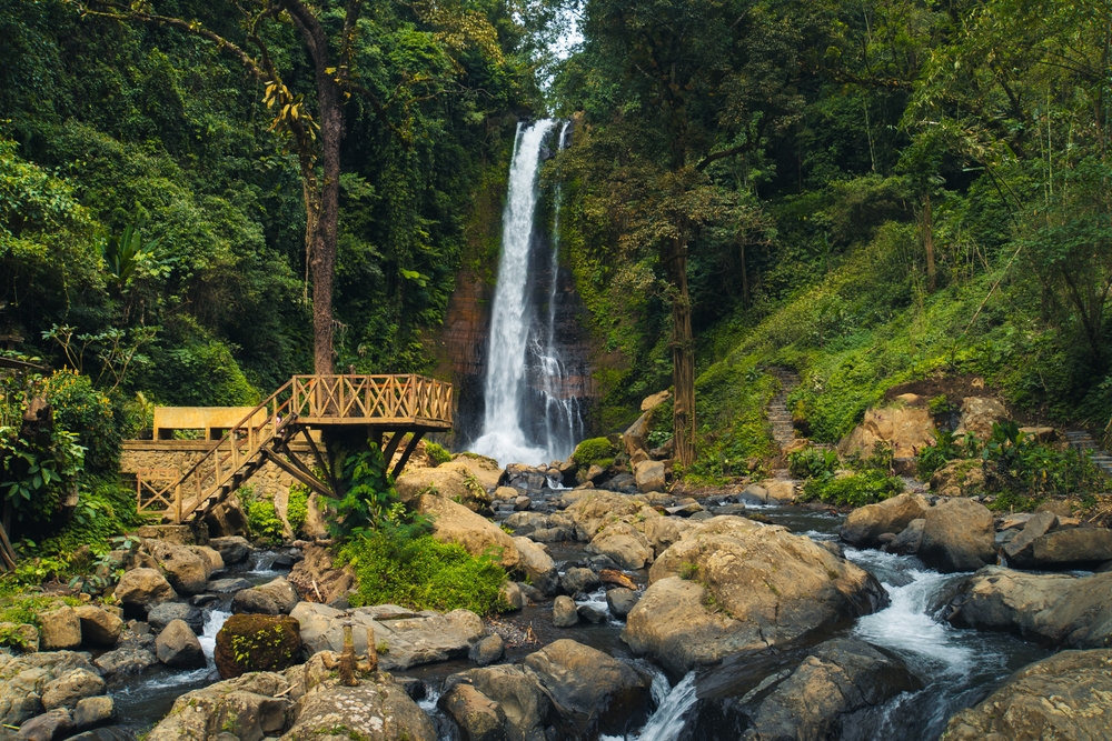 Gitgit,Waterfall,With,Balinese,Gate,In,Buleleng,,Bali,,Indonesia